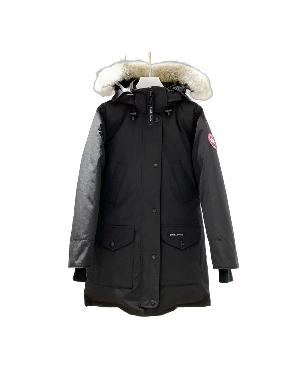 Canada Goose Women's Trillium Parka with Fur-Trimmed Hood