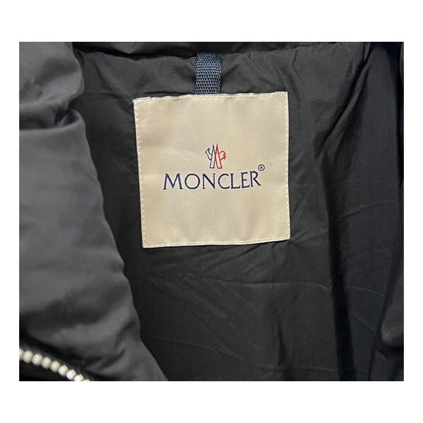 Moncler Jotty Panelled Puffer Jacket