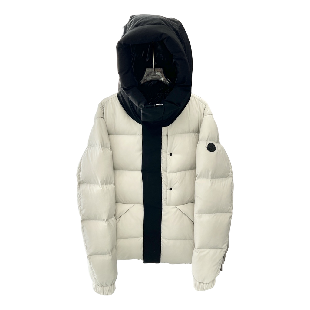 Moncler Color-Block Puffer Jacket with Contrast Hood