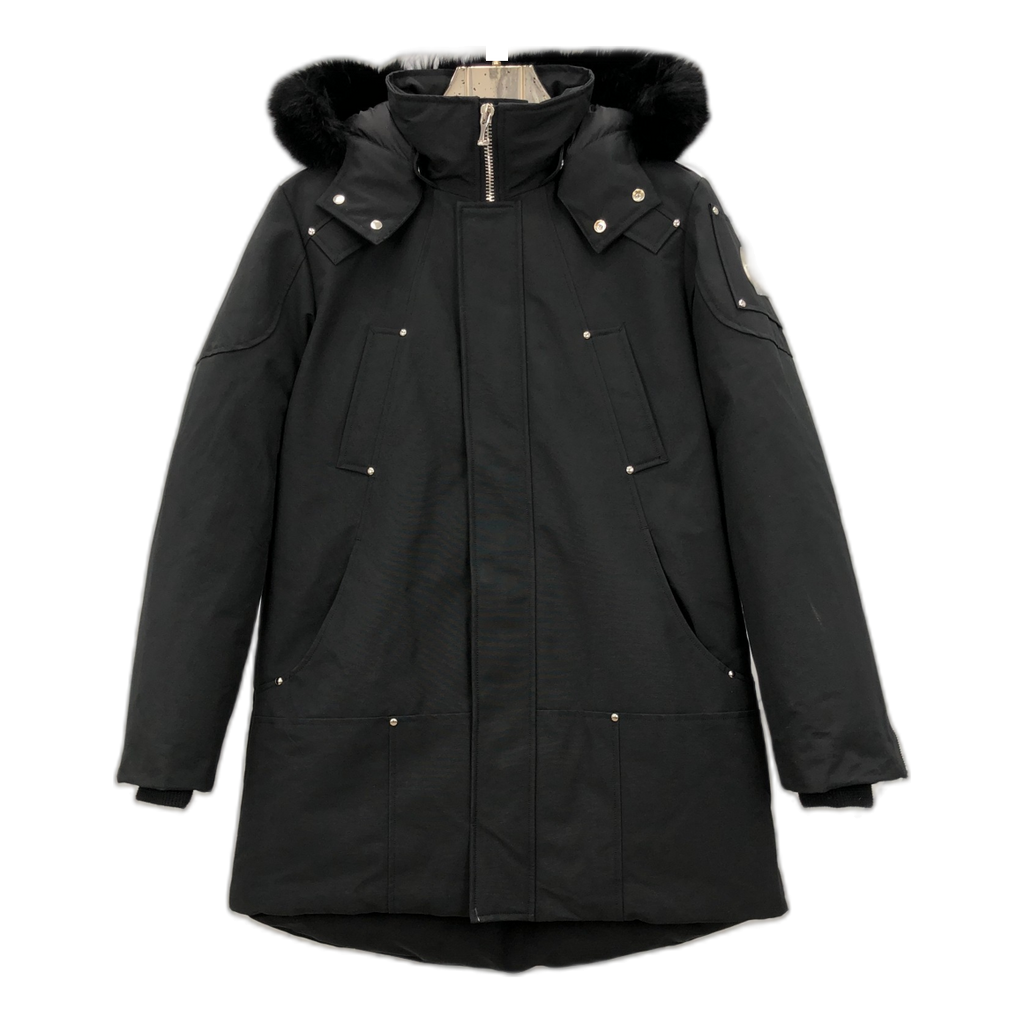 Moose Knuckles Curved-Hem Coyote Fur-Trim Hooded Down Parka – Black